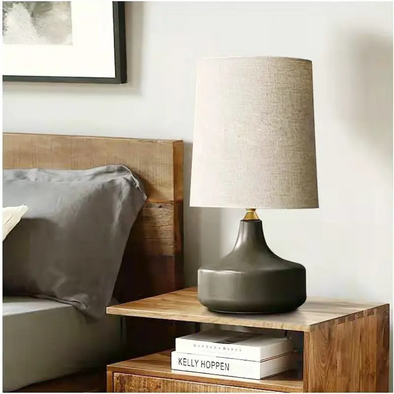 Nordic-style Table Lamp Bedroom Bedside Lighting Fixture
