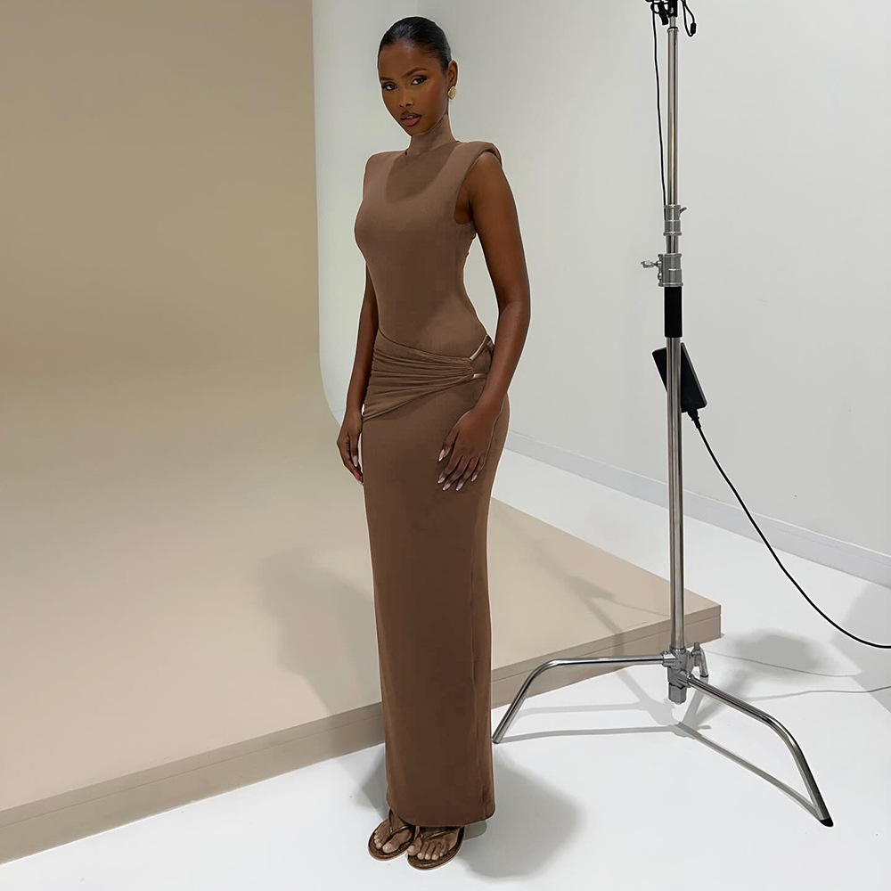Sleeveless Figure-hugging Sheath-style Round-neck Slimming Dress