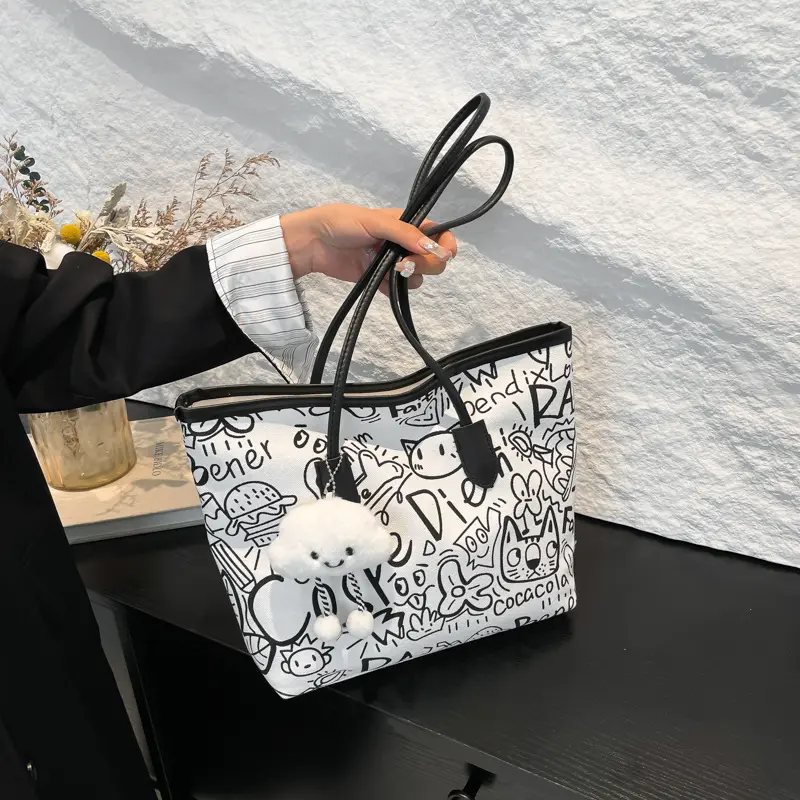 Casual Shoulder Bag Versatile And Spacious Perfect