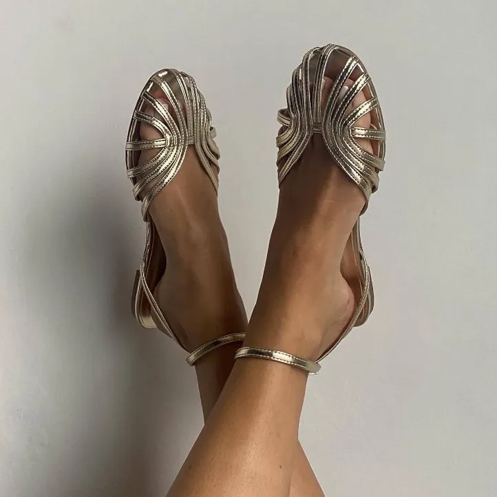 Summer Casual Flat Shoes Closed Toe Strap Sandals - Gold