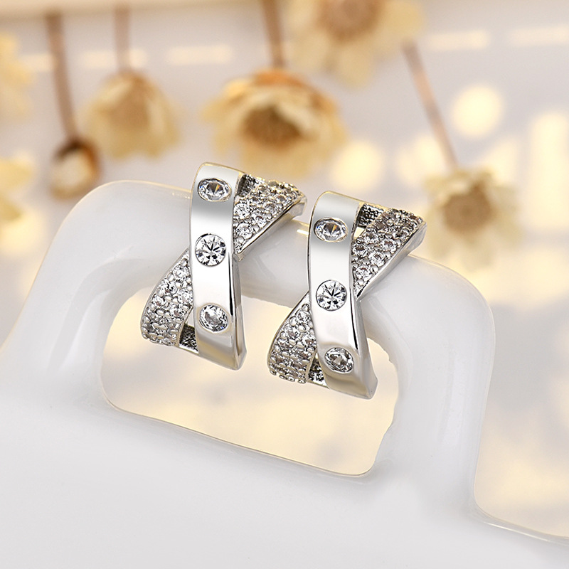 Women's Fashion Sterling Silver Stud Earrings