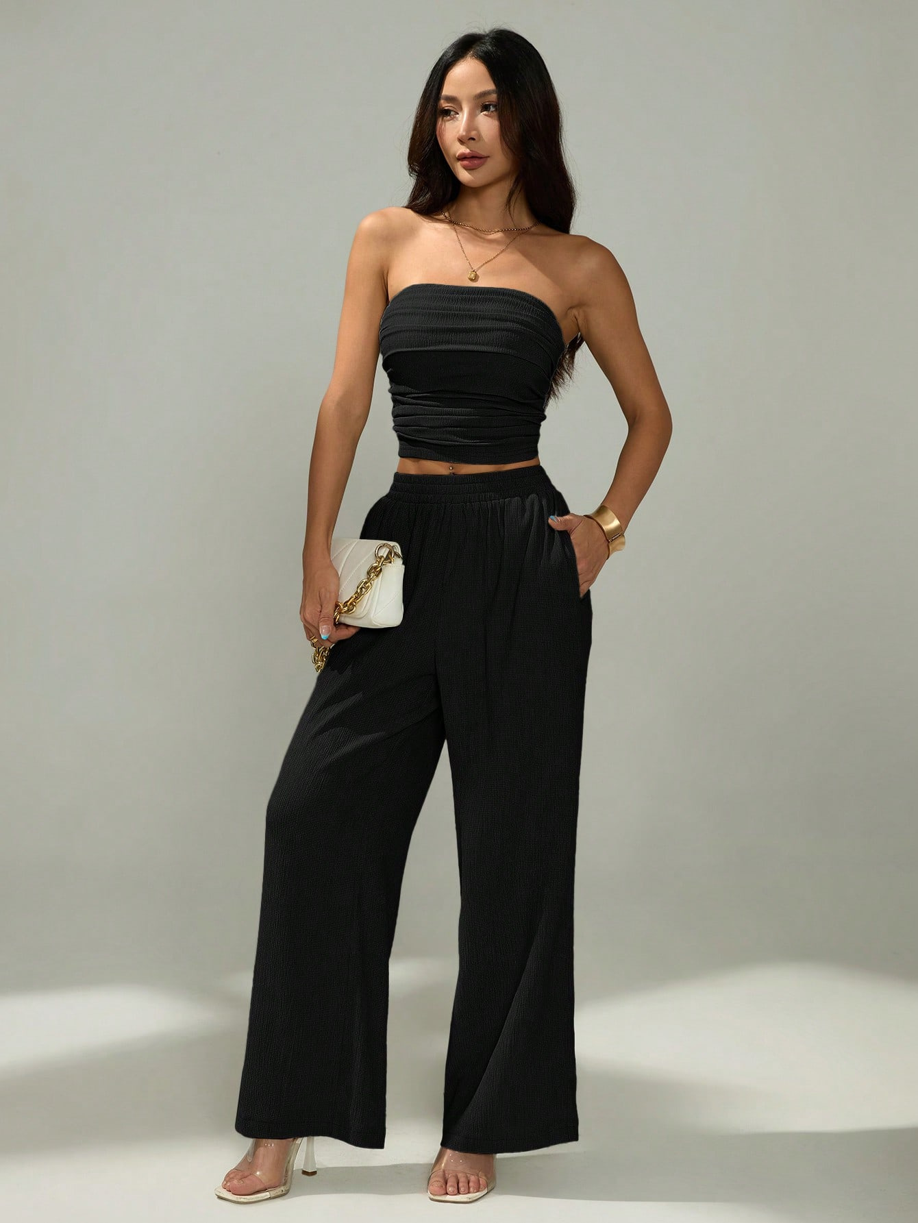 Buy Women's Clothing Online | Buy Trending Dresses for Women