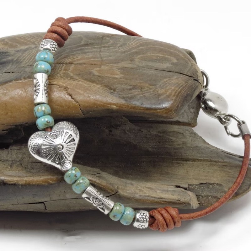 Ethnic-style Turquoise Bead Bracelet With A Loving Heart Design