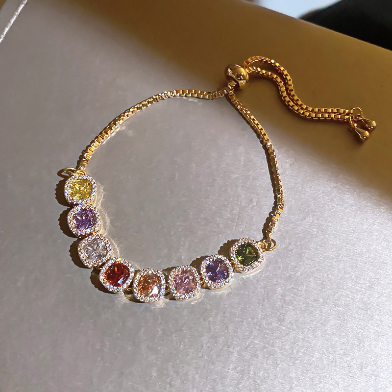 https://cf.cjdropshipping.com/quick/product/b8b5e0fe-ffc6-4a6a-b042-33772bc6f52f.jpg
