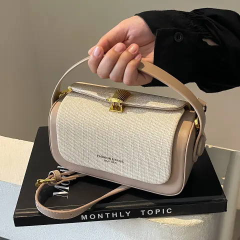 Fashionable High-grade Women's Simple Versatile High Quality Messenger Bag