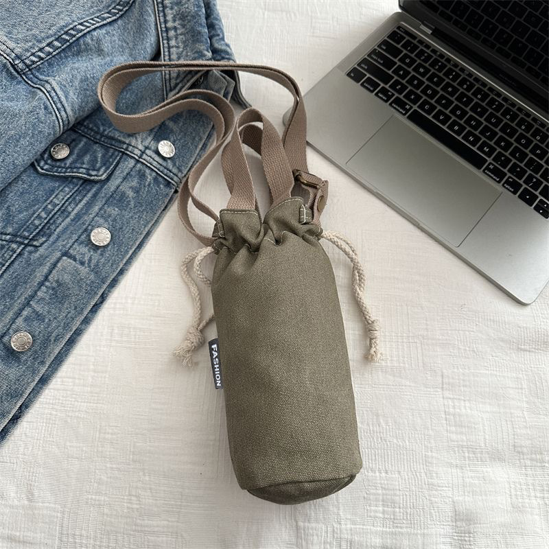 https://cf.cjdropshipping.com/quick/product/b8ebb98e-3b82-4429-856b-9c10a23be71f.jpg