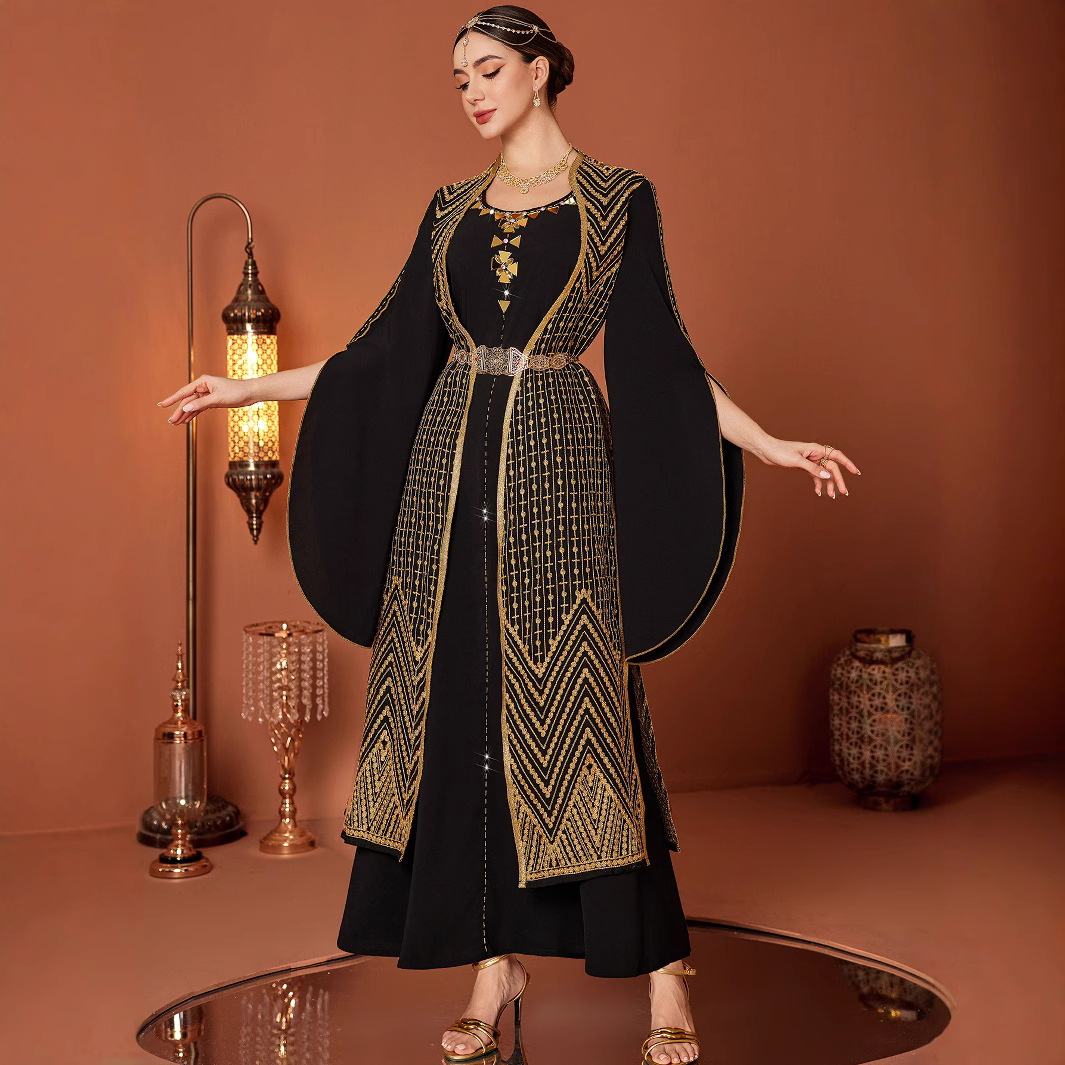 Arabic Vintage Gold Embroidered Black Fake Two Pieces Robe — image 1