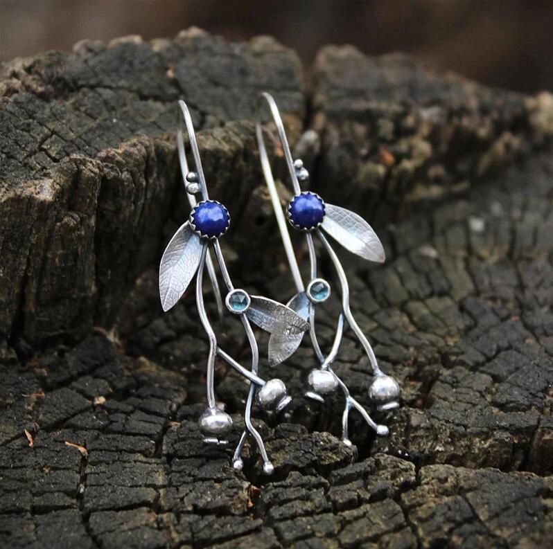 Vintage Branches Vine Earrings European And American Simple Leaves Bluestone Beads Ear Hooks