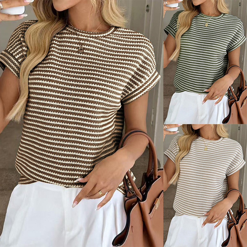 Crew-neck Two-tone Knitted Short-sleeve Top