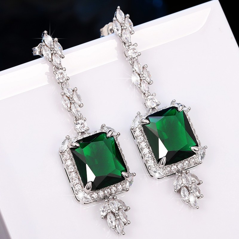 Fashionable Vintage Pendant Earrings For Women