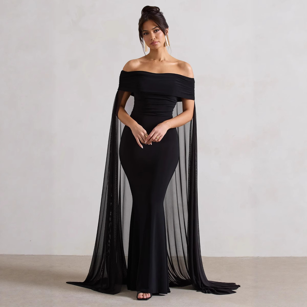 Buy Women's Clothing Online | Buy Trending Dresses for Women