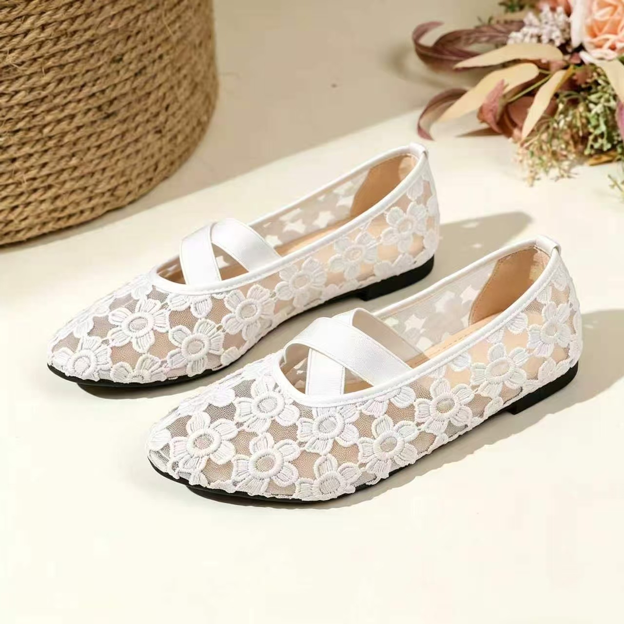 Mesh Lace-Up Flat Shoes, picture 6 of 7