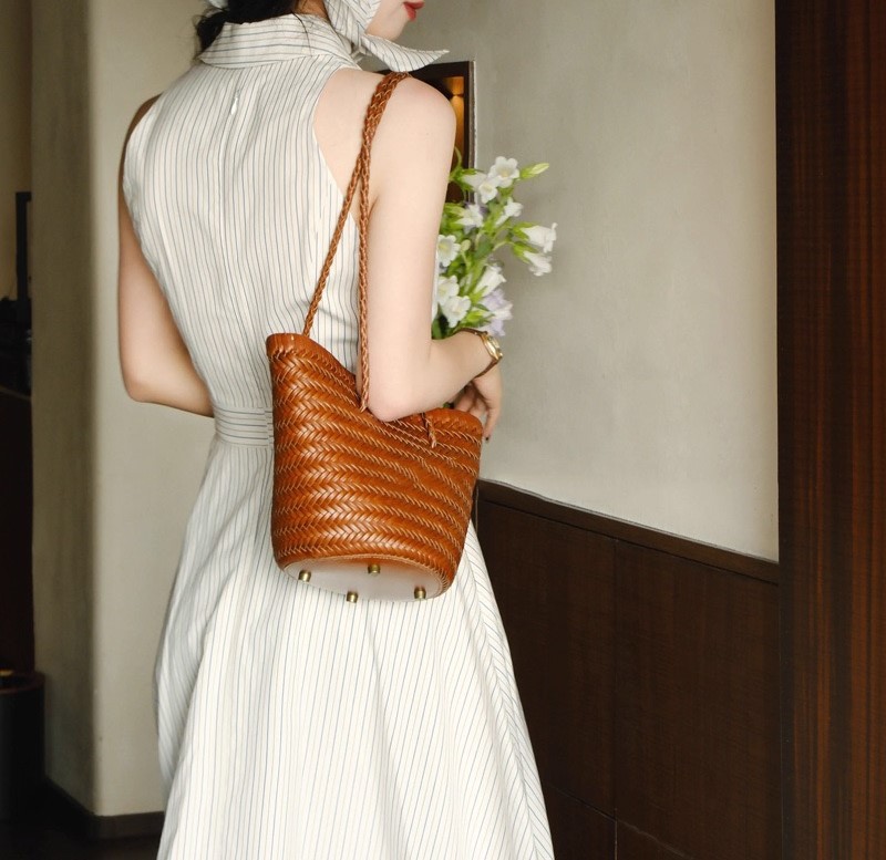 Buy Women's Clothing Online | Buy Trending Dresses for Women Buy Women's Clothing Online | Buy Trending Dresses for Women