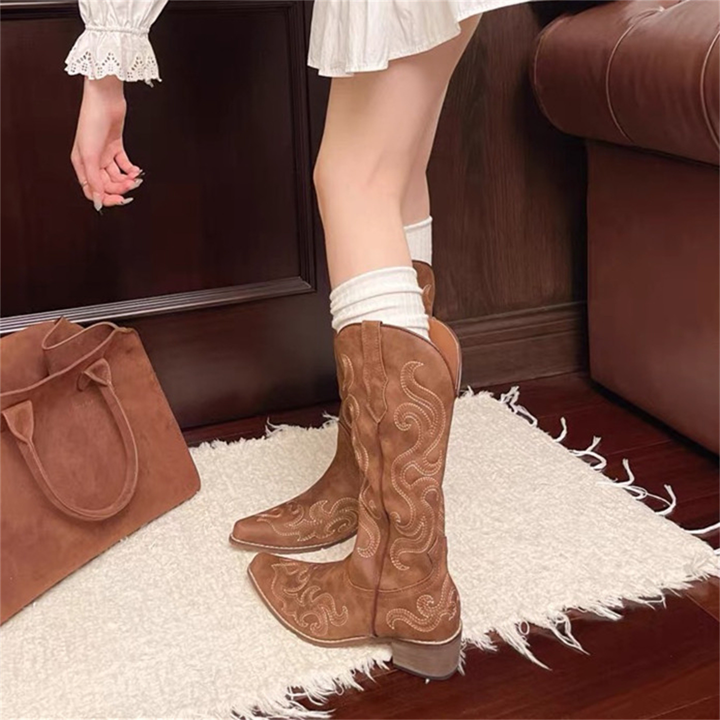Embroidered Western Cowboy Boots, picture 4 of 5