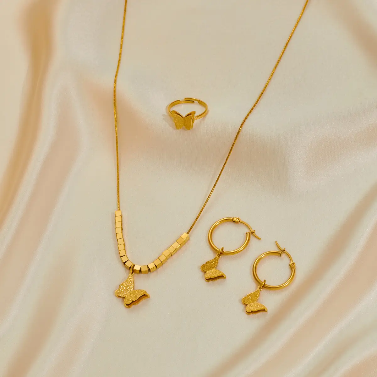 Stainless Steel Jewelry Set Necklace Earrings Ring