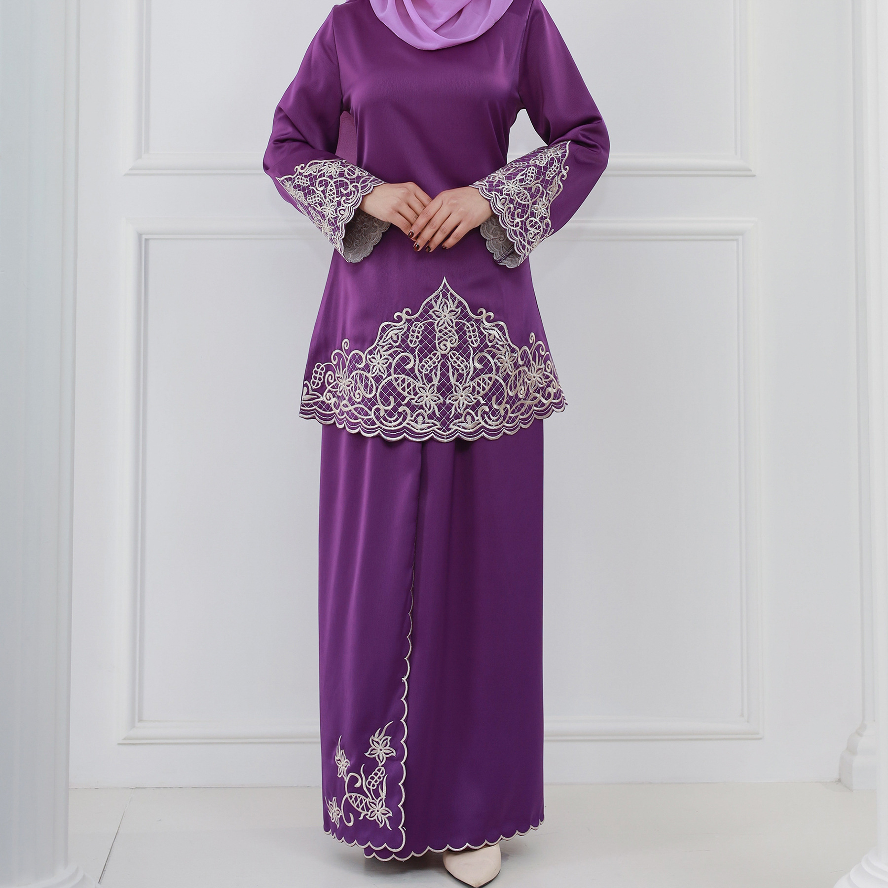 Malay Exquisite Embroidery Middle East Two-piece Suit