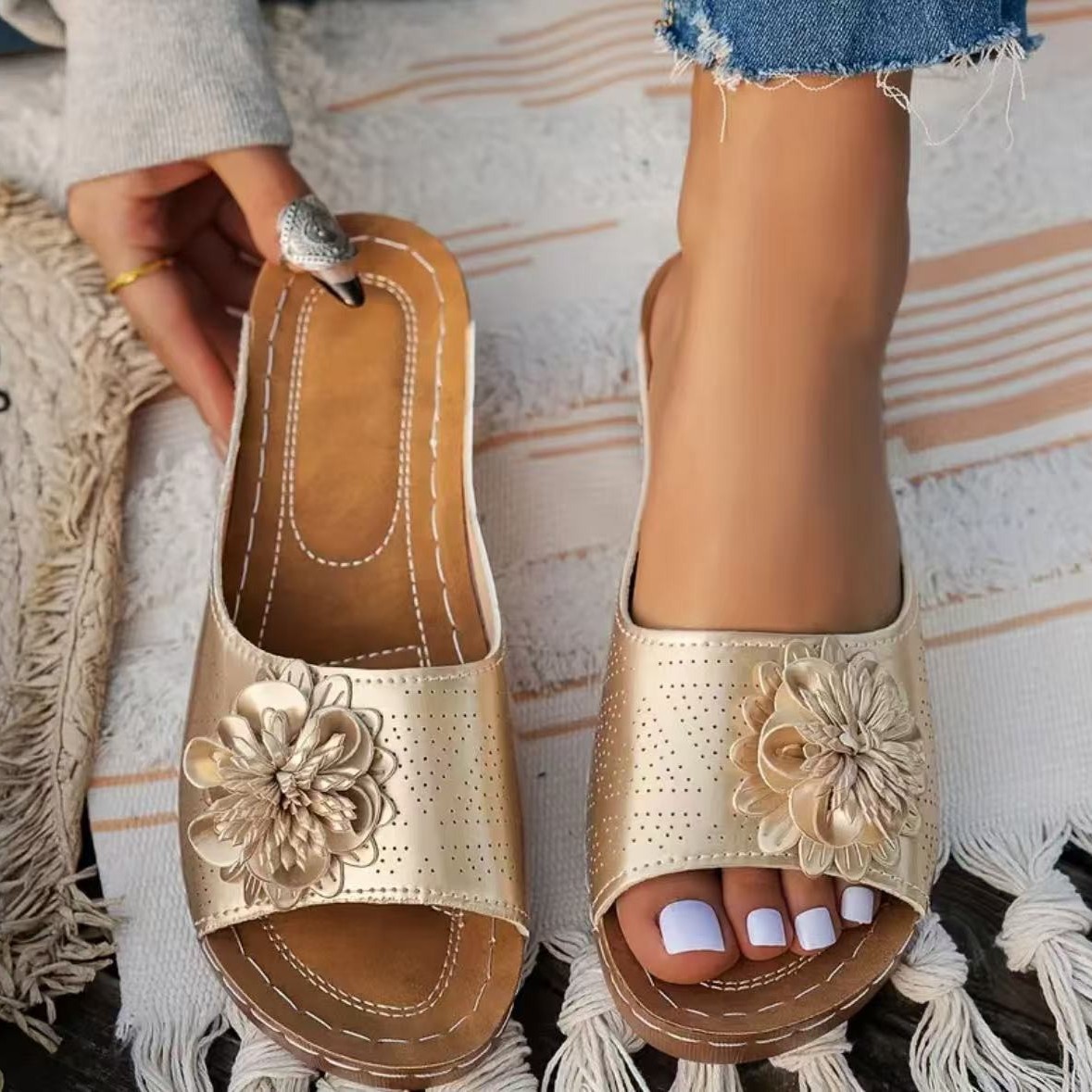 Open-Toe Slide Sandals, picture 4 of 11