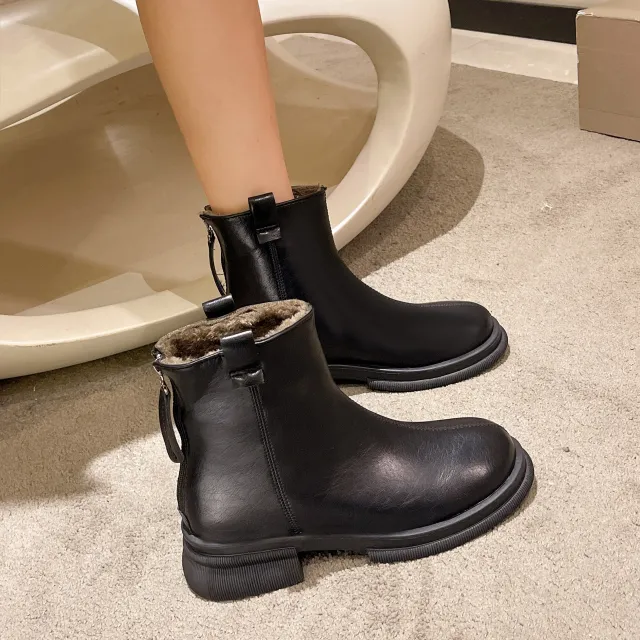 Autumn And Winter New Flat Round Toe Warm Thick Velvet Short Women's Boots Black - Shop at LoveMi