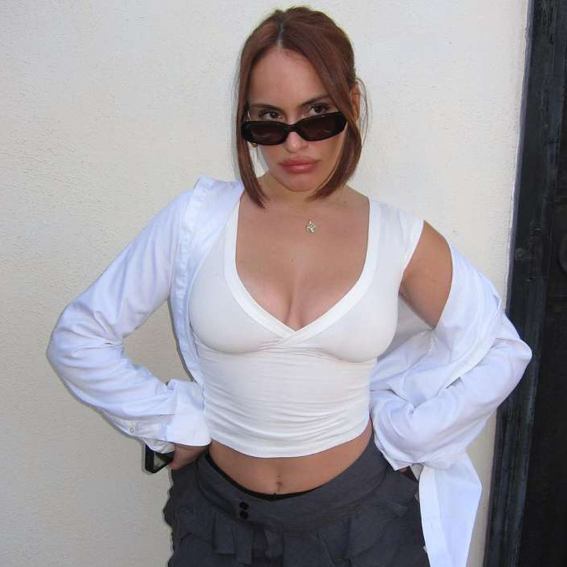 Buy Women's Clothing Online | Buy Trending Dresses for Women