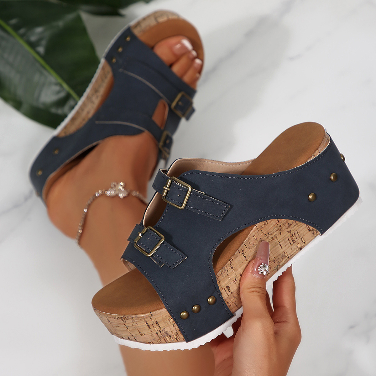 https://cf.cjdropshipping.com/quick/product/bac4145c-34e0-414e-bf22-015973c0452b.jpg