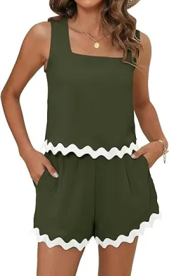 Fashion Casual Corrugated Lace Sleeveless Shorts Suit - Green - View 1