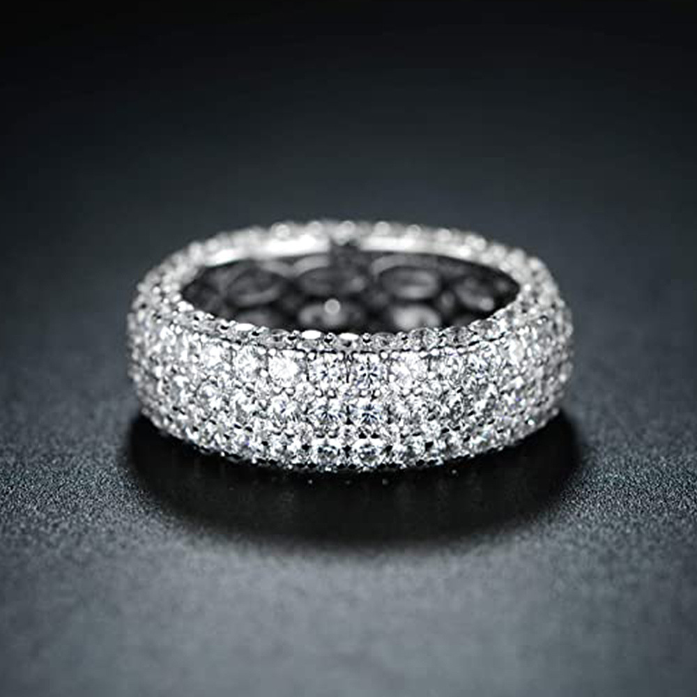 Multi-layer High-end Ring With A Sophisticated Look