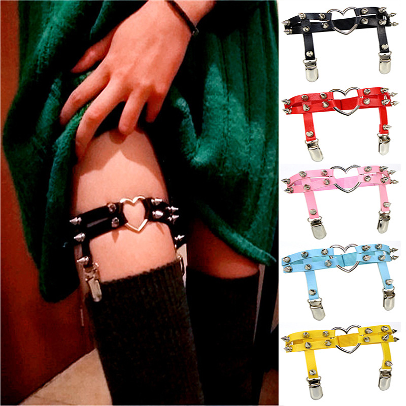 Parure Cuissarde Cœur Spikes