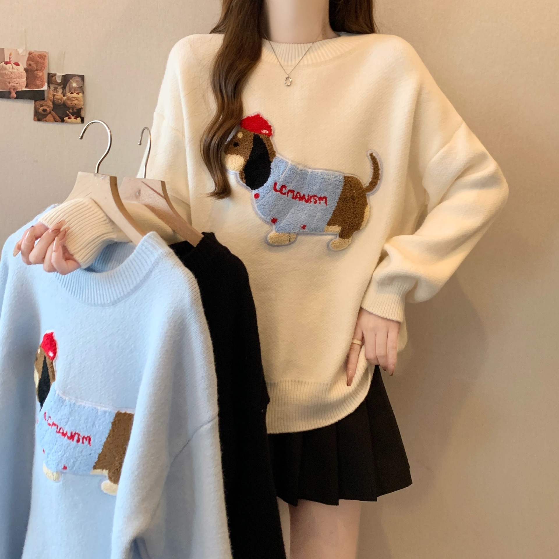 Crew-neck Cute Dog-embroidered Pullover Sweater