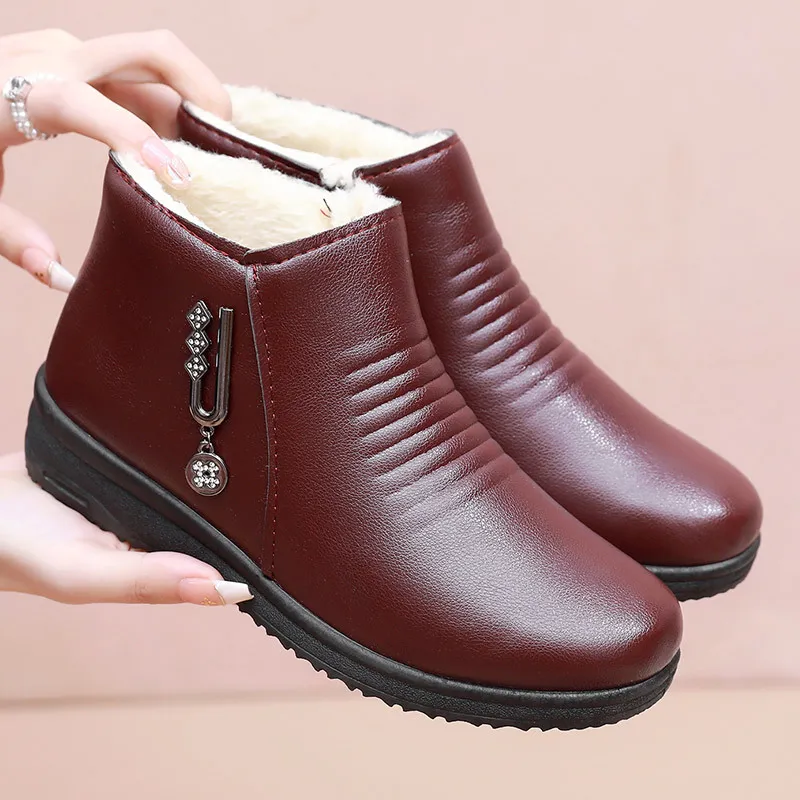 Winter Mom Shoes Elderly Cotton Shoes Soft Sole Warm - Red
