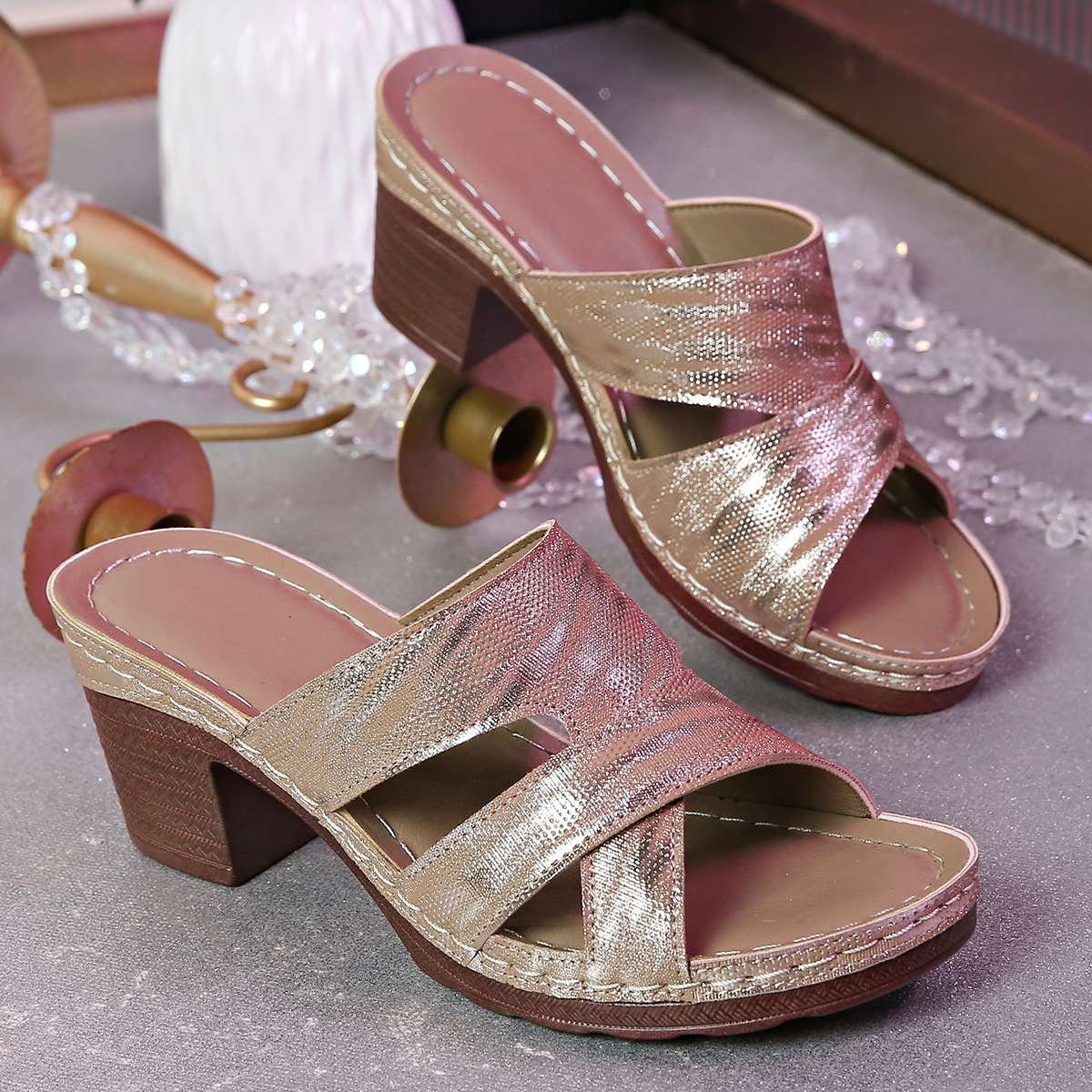 Chunky-Sole Pointed Heels, picture 5 of 5