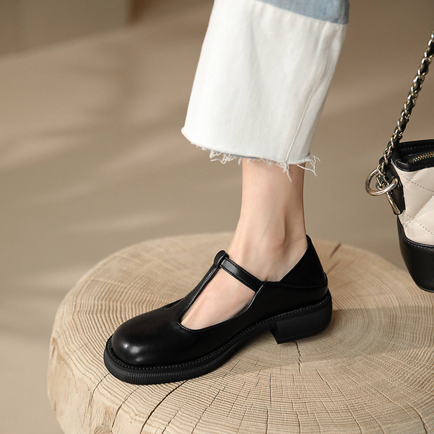 Women’s Shallow-Mouth Mary Jane Shoes