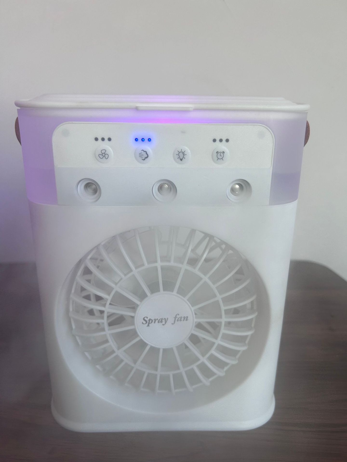 https://cf.cjdropshipping.com/quick/product/bb502a2f-42a7-40e0-879b-cd0bcae09c95.jpg