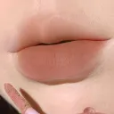 01Pinkyfocus