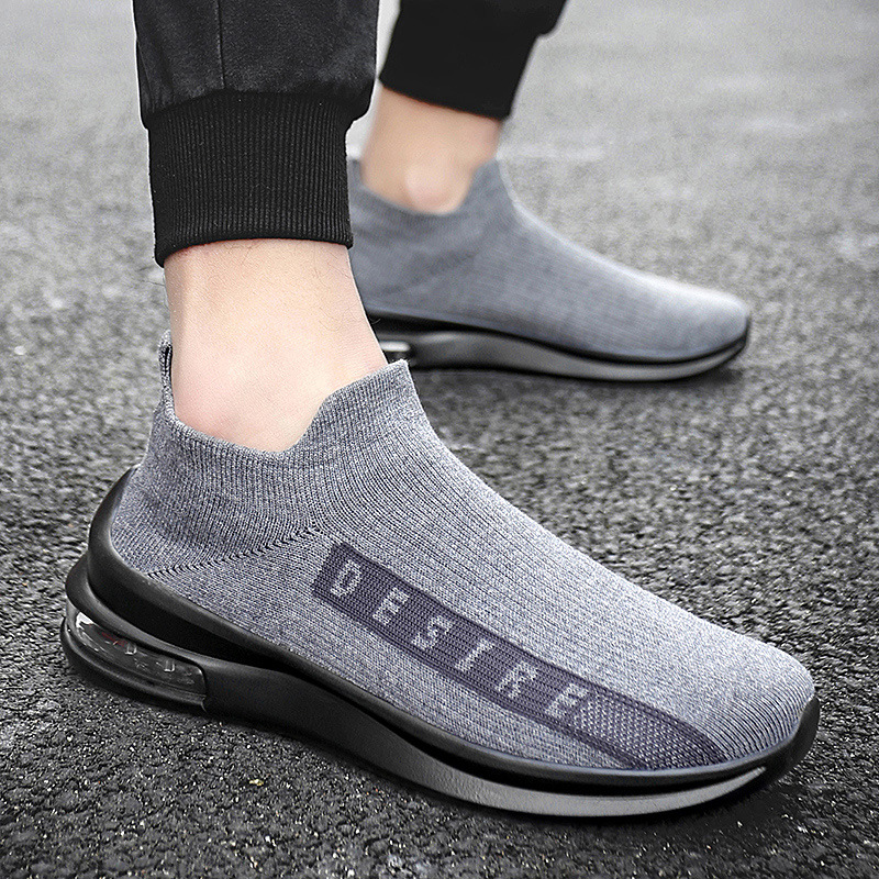 Title 4, Round-Toe Flying Socks with air cushion shoe co...