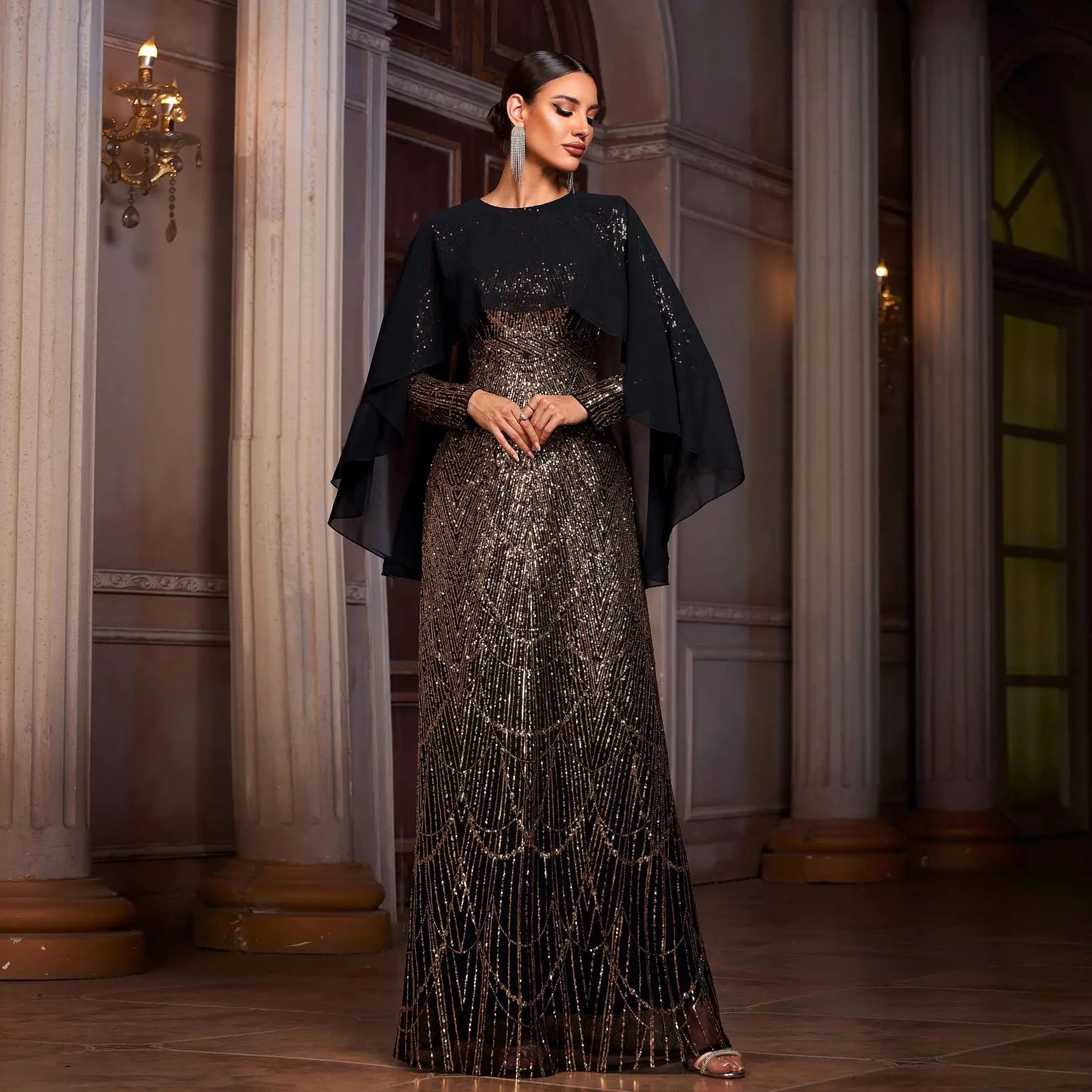 Elegant Long Sleeve Round Neck Shawl Banquet
