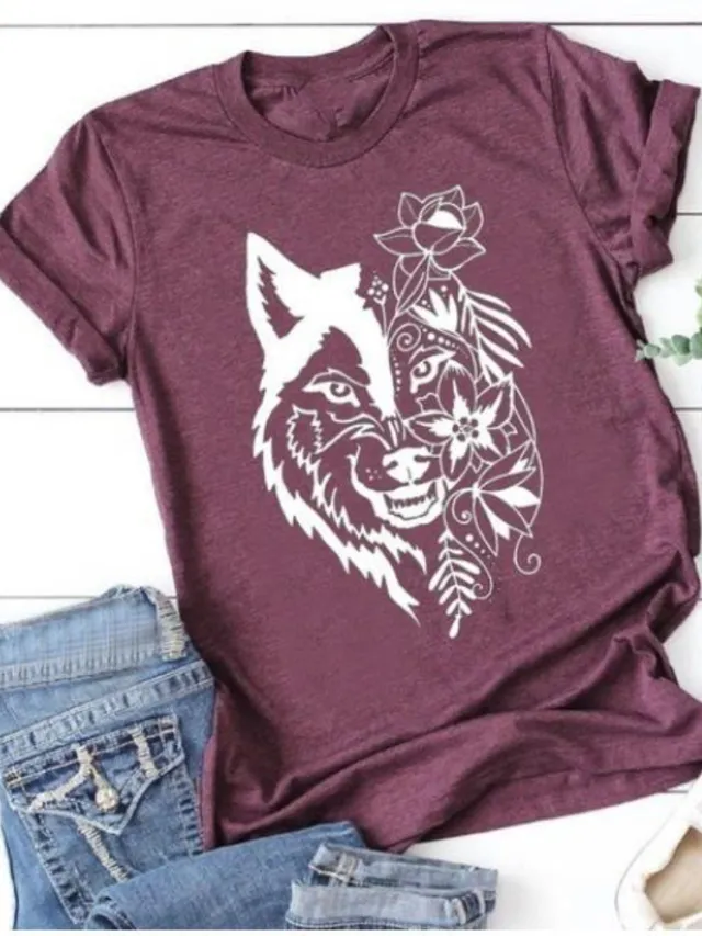 Women's Wolf Head Printed Short sleeved Top Burgundy - Shop at LoveMi