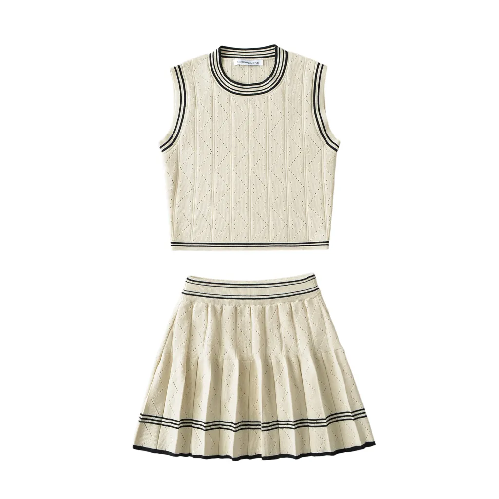 Women's American-style Contrast Colour Striped Knitted Vest Skirt Casual Suit - Apricot