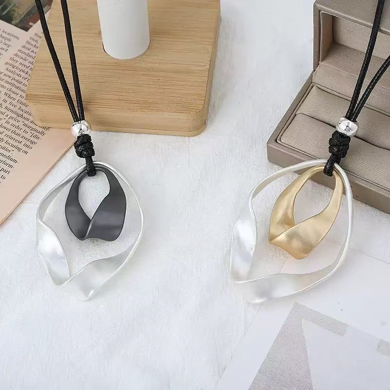 Womens Adjustable Leather-String Necklace With Irregular Pendant