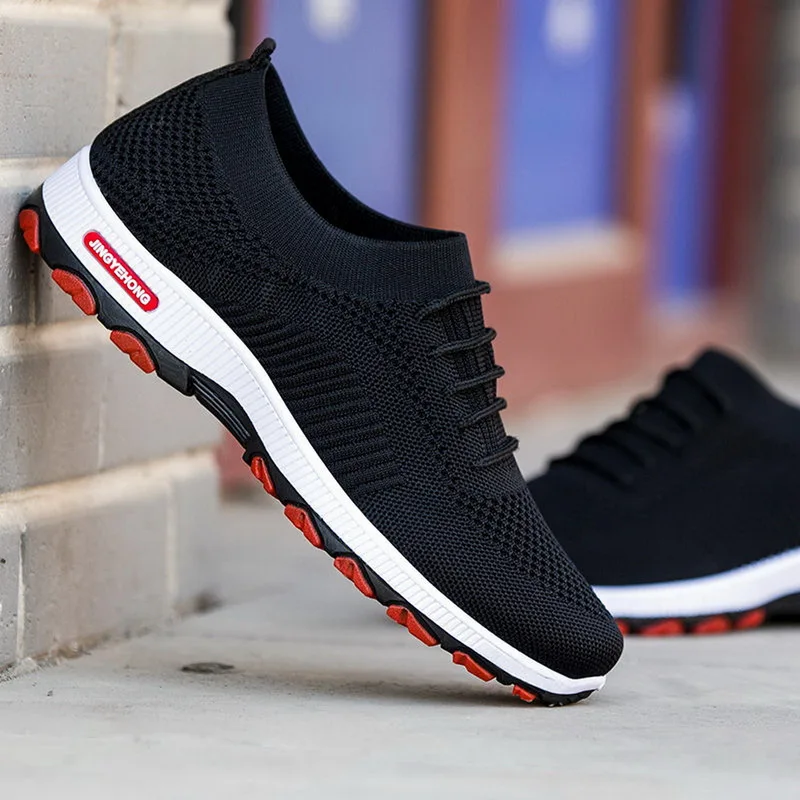 Title 7, Non-slip soft bottom sports running shoes