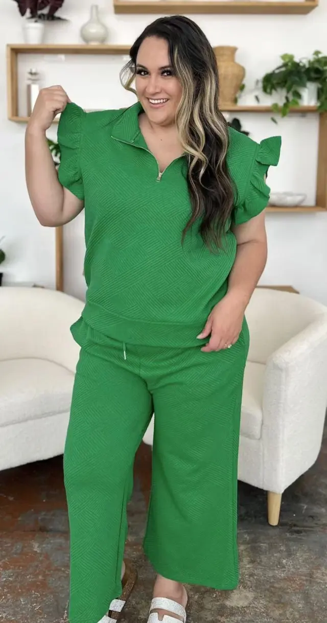 Women's Half Zip Short Sleeve Top Waist Strap Stretch Waist Pocket Shorts Green - Shop at LoveMi