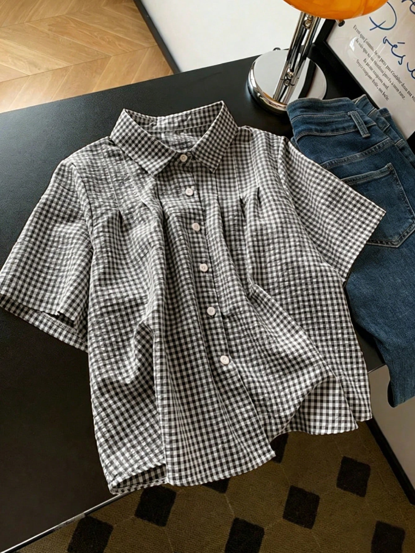 Womens Stylish Lapel-neck Loose-fit Plaid Shirt