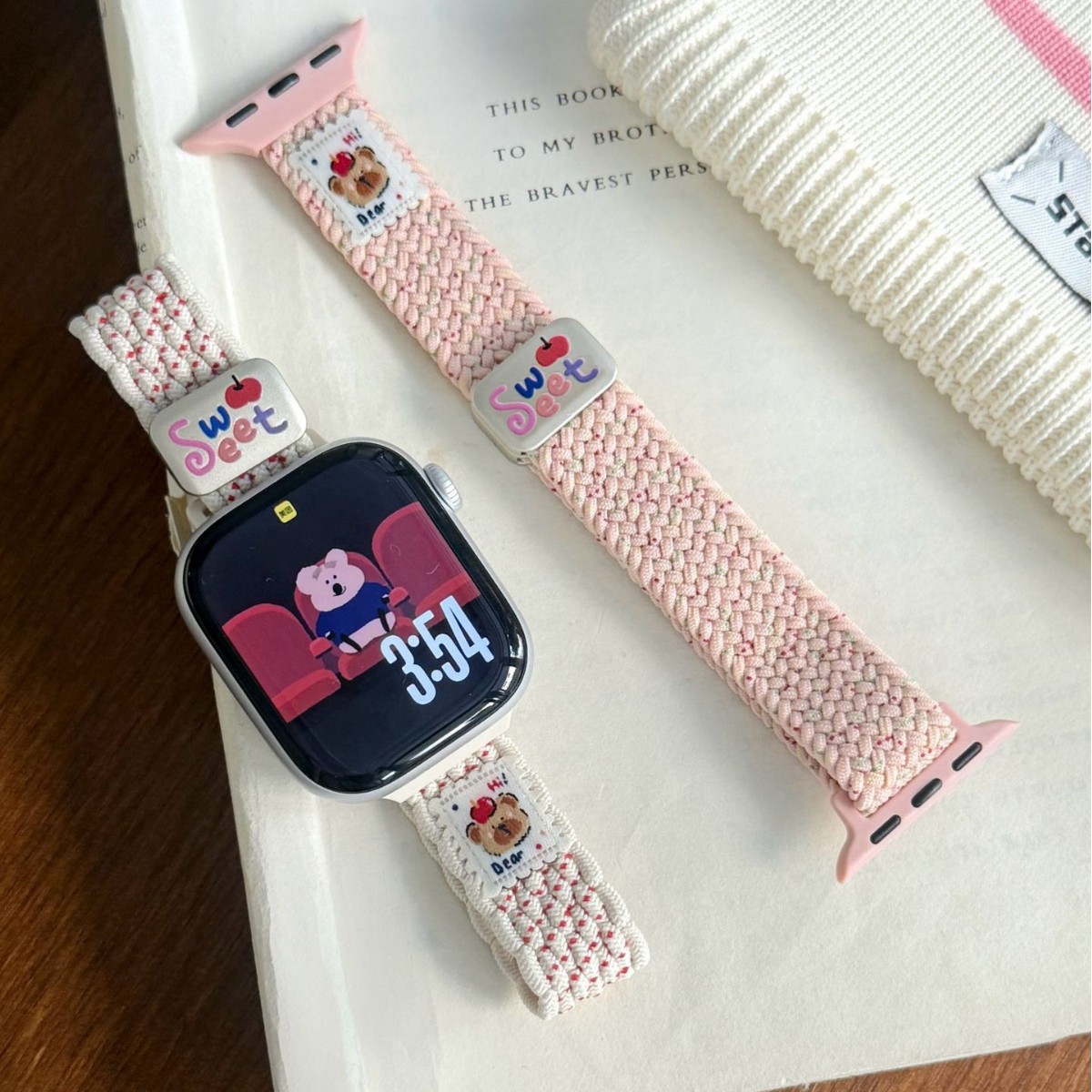 Bear-Knit Magnetic-Clasp Watch Strap