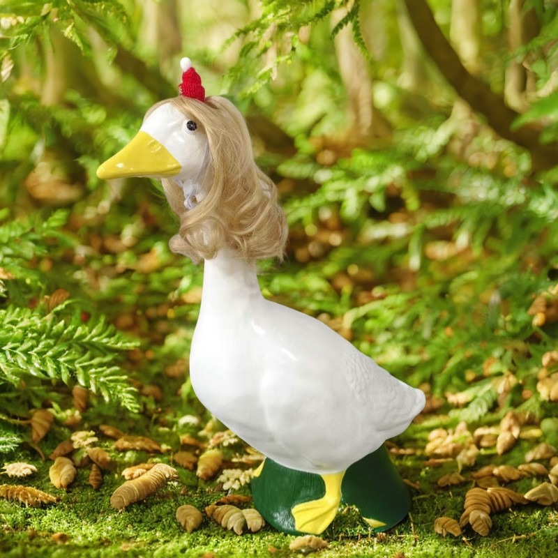 Garden Entrance White Duck Decoration