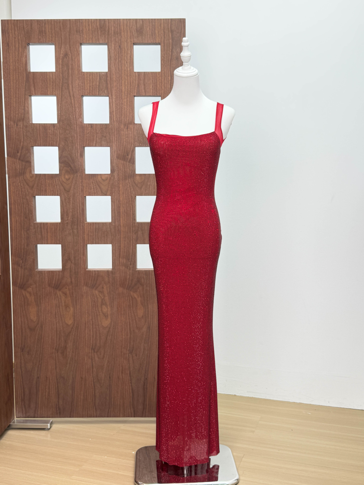 Buy Women's Clothing Online | Buy Trending Dresses for Women