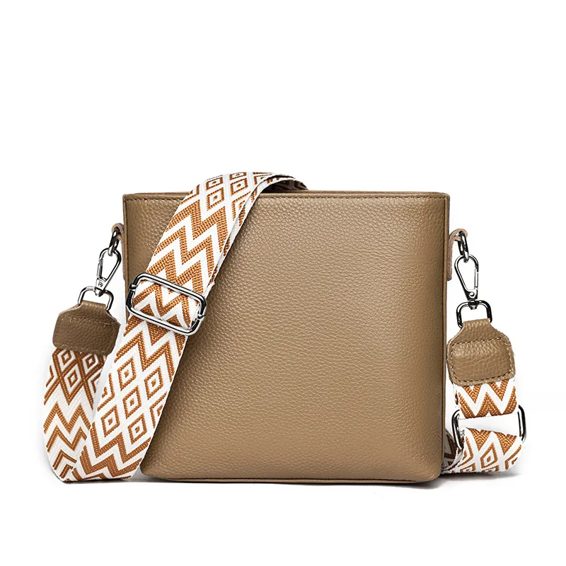 Solid Color Broadband One-shoulder Crossbody High Sense Simple Bucket Bag - Khaki
