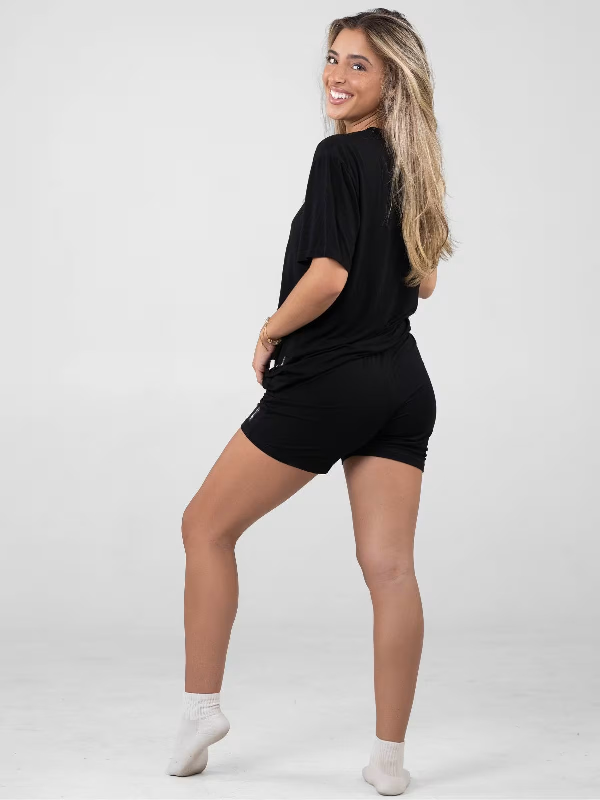 https://cf.cjdropshipping.com/quick/product/bc43a889-c30c-46ea-9711-3e16d102b950.jpg