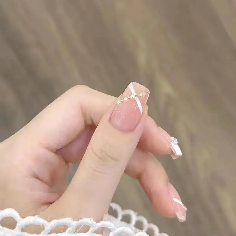 Lady's Light Luxury Handmade Press-on Nails