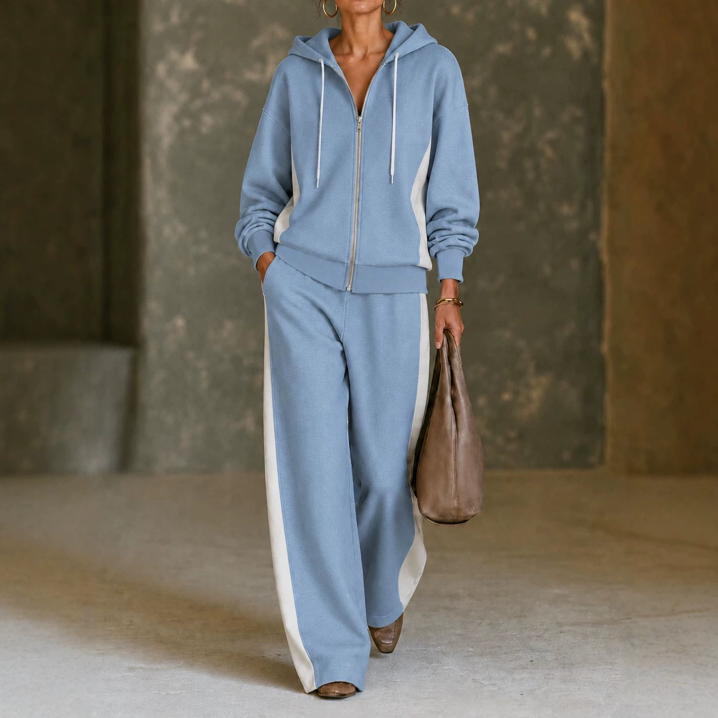 Tenue décontractée sweat-shirt et pantalon pour femme