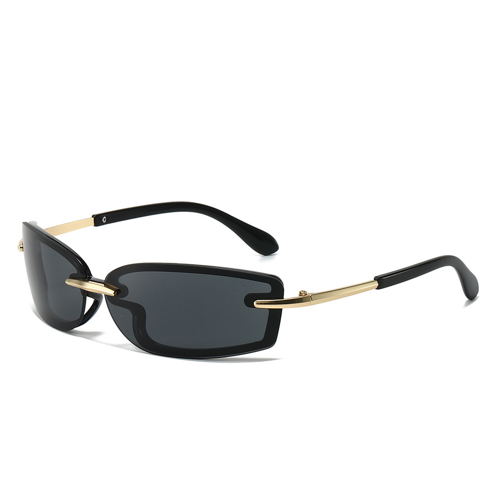 Square Candy-colored UV-protective Influencer Sunglasses In An Instagram-style Design