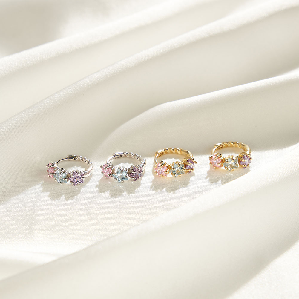 Sterling Silver Exquisite Flower Zircon Earrings